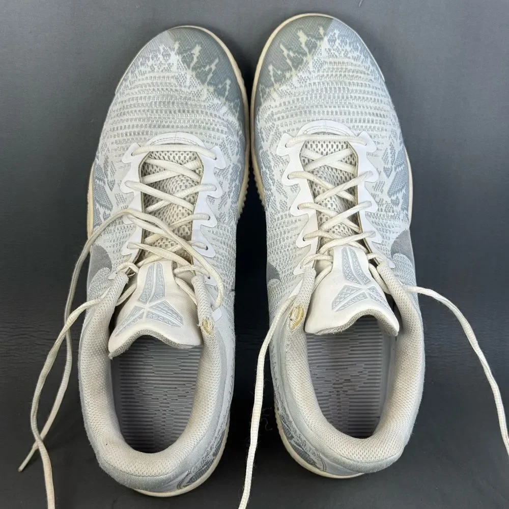 Nike gently used